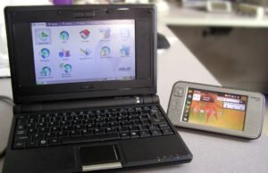 Beehiiv vs Substack on No-Code Sites Asus eee and Nokia N800