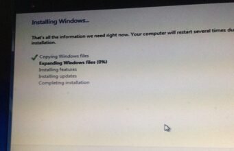Best Website Builder for Small Business in 2026 Tweaks didn't resolve blue screen of death. Pwes, reformat the OS. www.thriftylook.com #thriftylook #windows7 #windows #